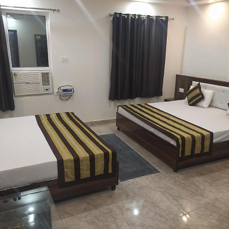 Hotel Royal Central Haridwār Exterior foto
